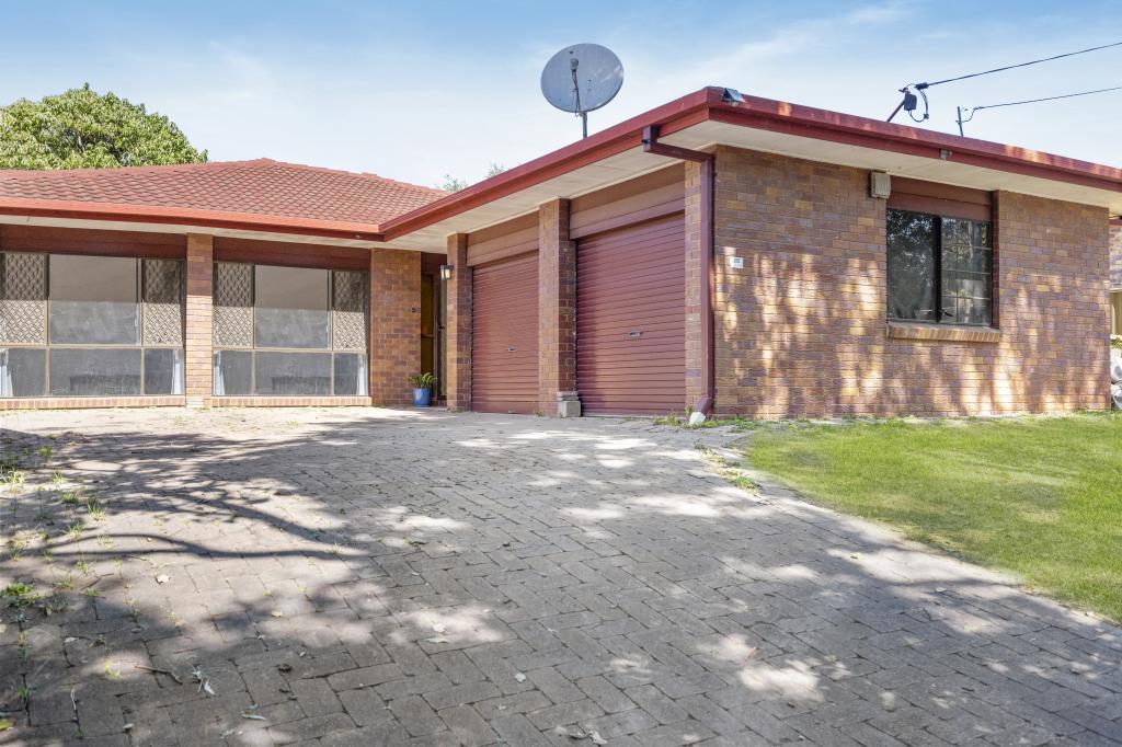 70 Englefield Rd, Oxley, QLD 4075