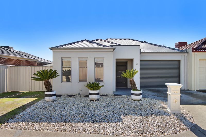 10 Blackburn Cl, Wodonga, VIC 3690