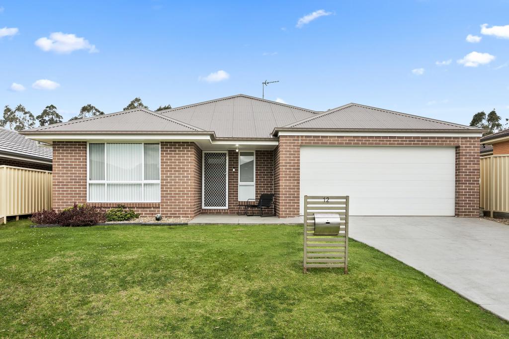 12 LODDON CCT, ALBION PARK, NSW 2527