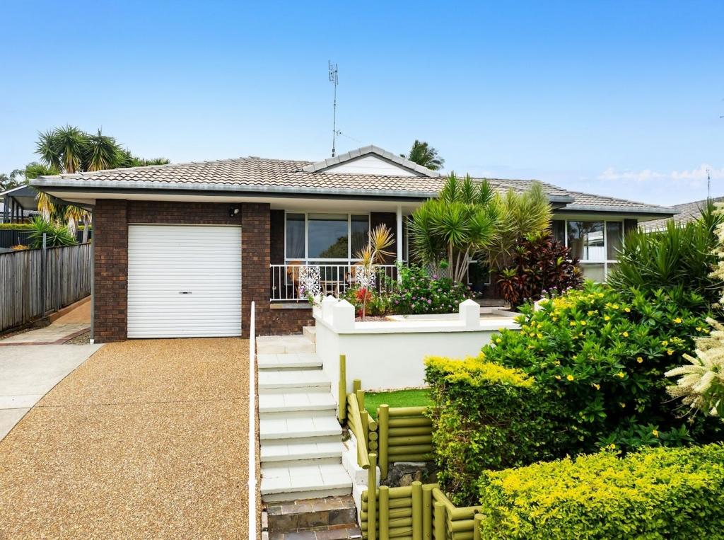 76 Glen Ayr Dr, Banora Point, NSW 2486