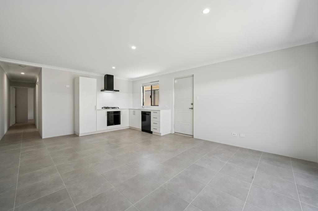 8a Lumberjack Ave, Whitby, WA 6123