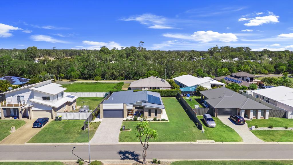 14 Sandcastles Cct, Burrum Heads, QLD 4659