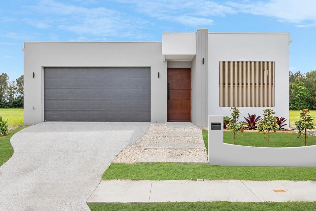 77 Harbour Bvd, Jacobs Well, QLD 4208