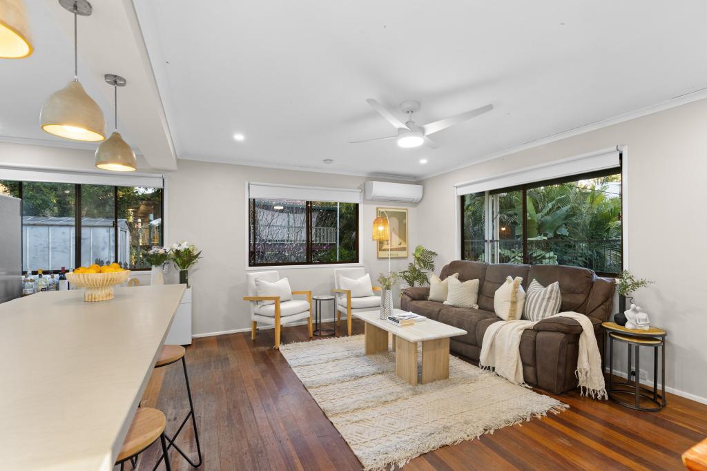 20 Yathong Ct, Arana Hills, QLD 4054