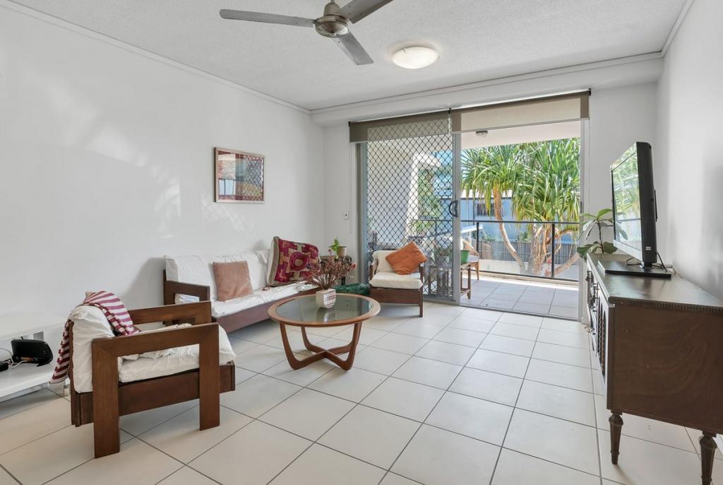 5/119 Sunshine Pde, Miami, QLD 4220