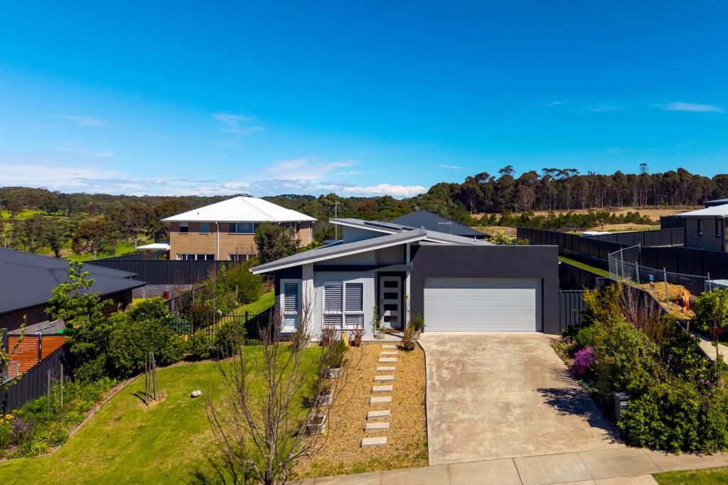 52 Parbery Ave, Bermagui, NSW 2546