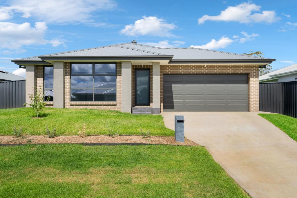 16 Edye Cct, Orange, NSW 2800
