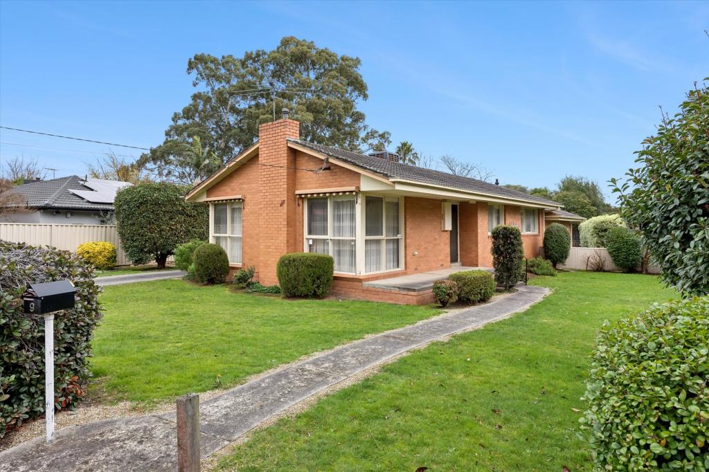 9 Dawn St, Boronia, VIC 3155