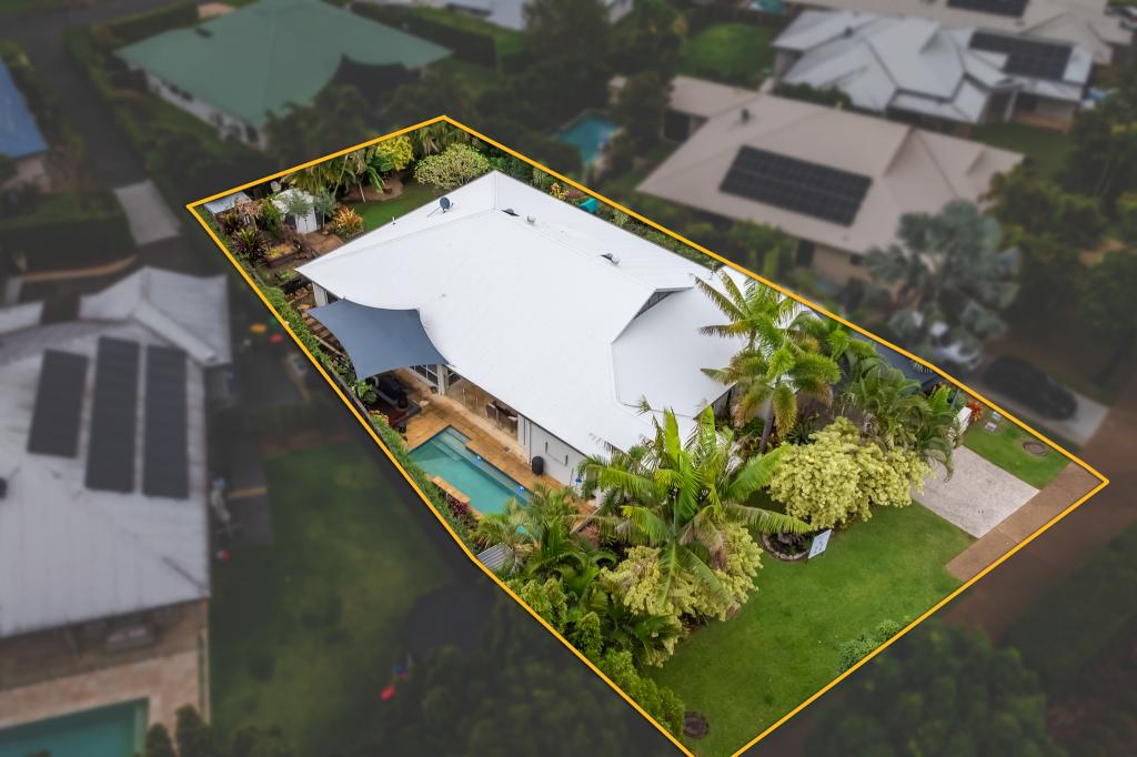 2 Ragamuffin Dr W, Coomera, QLD 4209