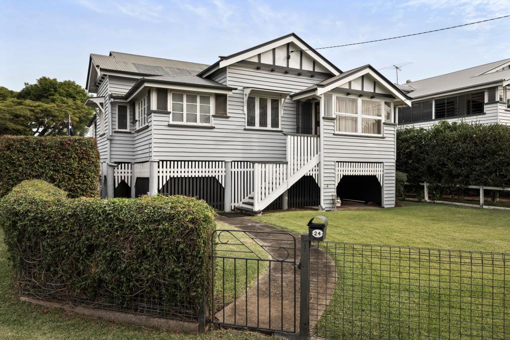 24 Flemington St, Hendra, QLD 4011