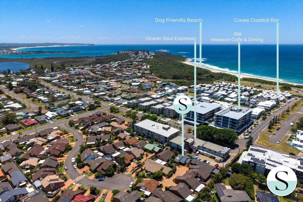 60 Tasman Ct, Caves Beach, NSW 2281