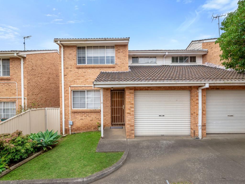 4/52 Parkhill Ave, Leumeah, NSW 2560