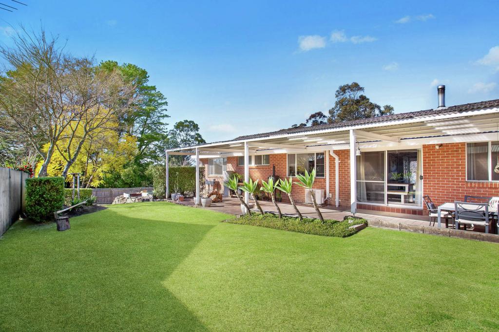 2 Pinnata St, Woodford, NSW 2778