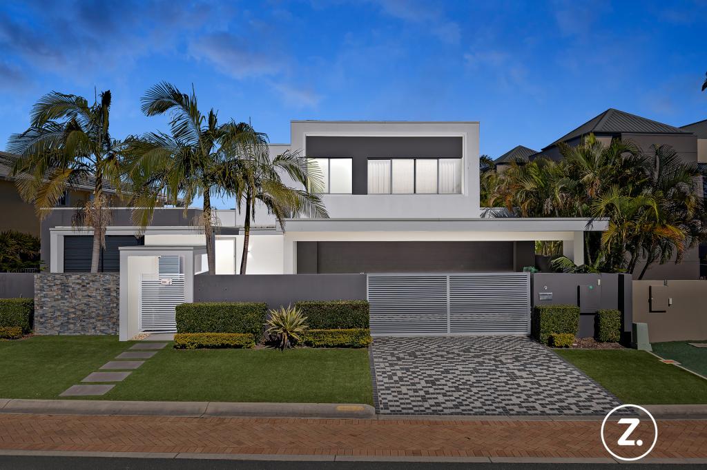 9 Royal Albert Cres, Paradise Point, QLD 4216
