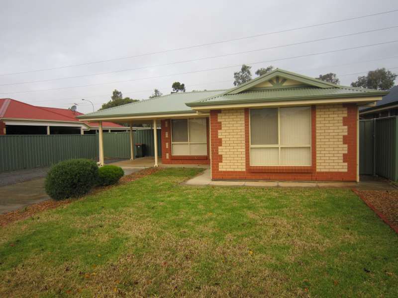 18 Orange Pde, Munno Para West, SA 5115