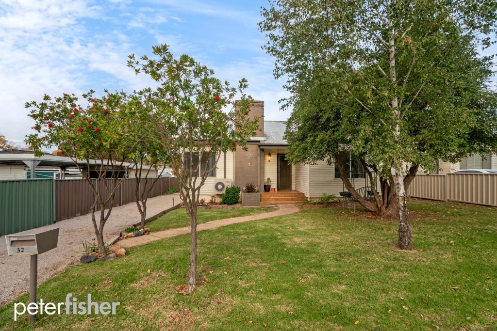 32 Tobruk Cres, Orange, NSW 2800