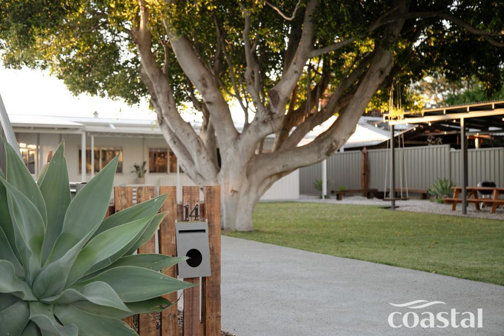 14 MARLIN WAY, GOLDEN BAY, WA 6174