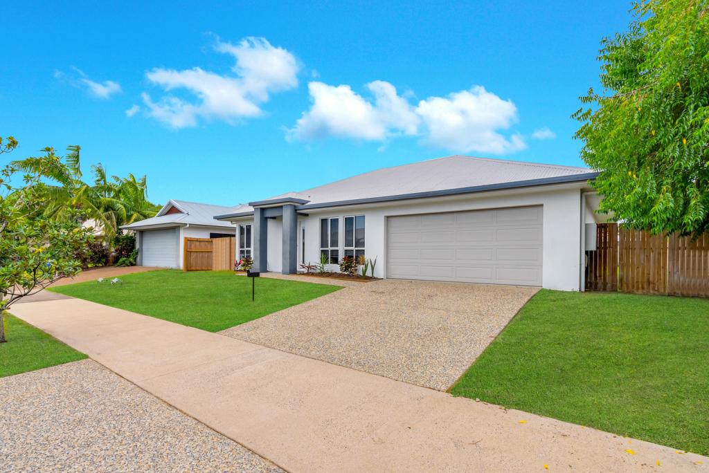 8 Totley Ch, Trinity Park, QLD 4879