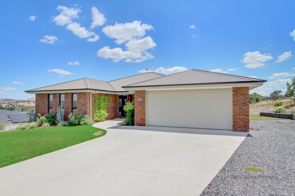 32 Cadell Pl, Yass, NSW 2582