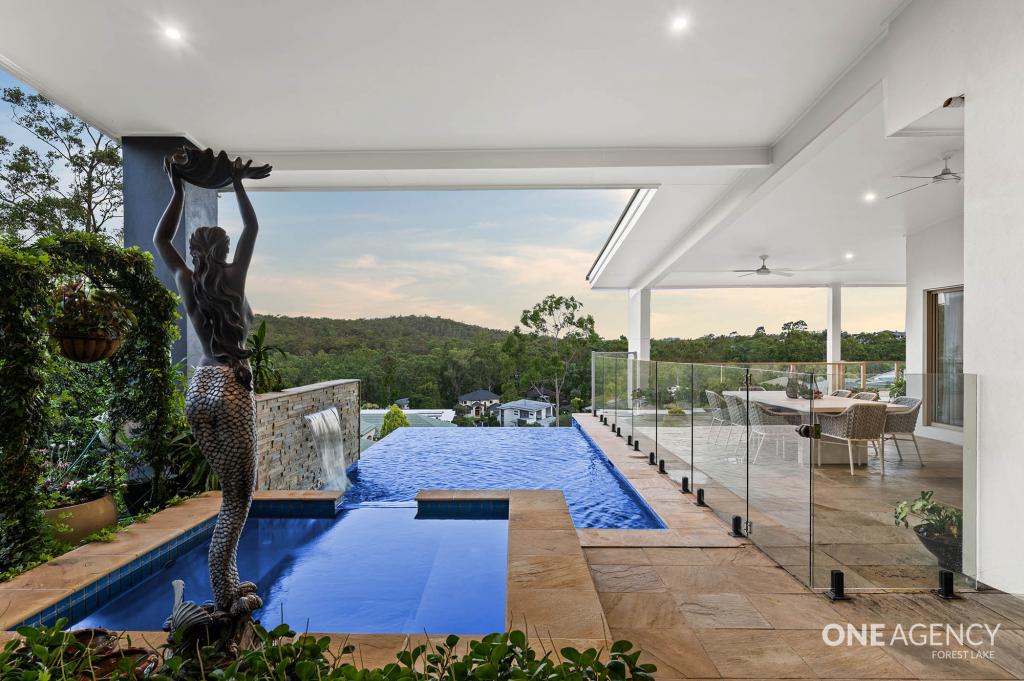 14 Seanna Pl, Brookwater, QLD 4300