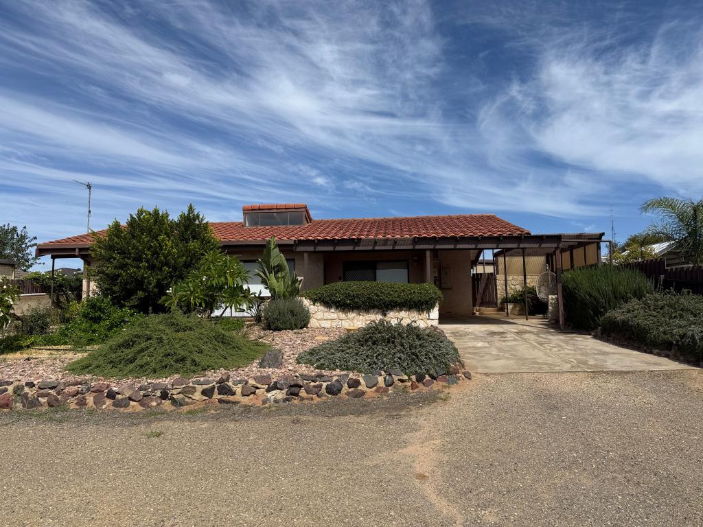 36 Victoria St, Moonta Bay, SA 5558