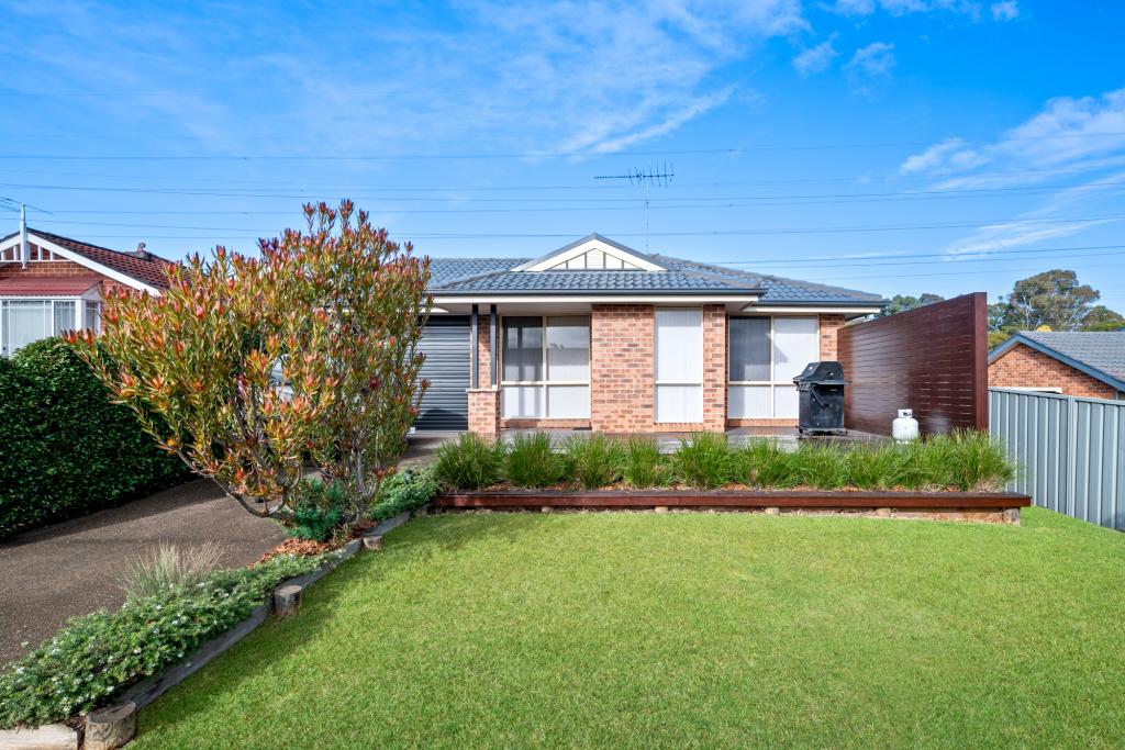 18 Ferntree Cl, Glenmore Park, NSW 2745