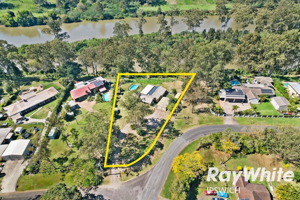 84 LEICHHARDT CRES, BARELLAN POINT, QLD 4306