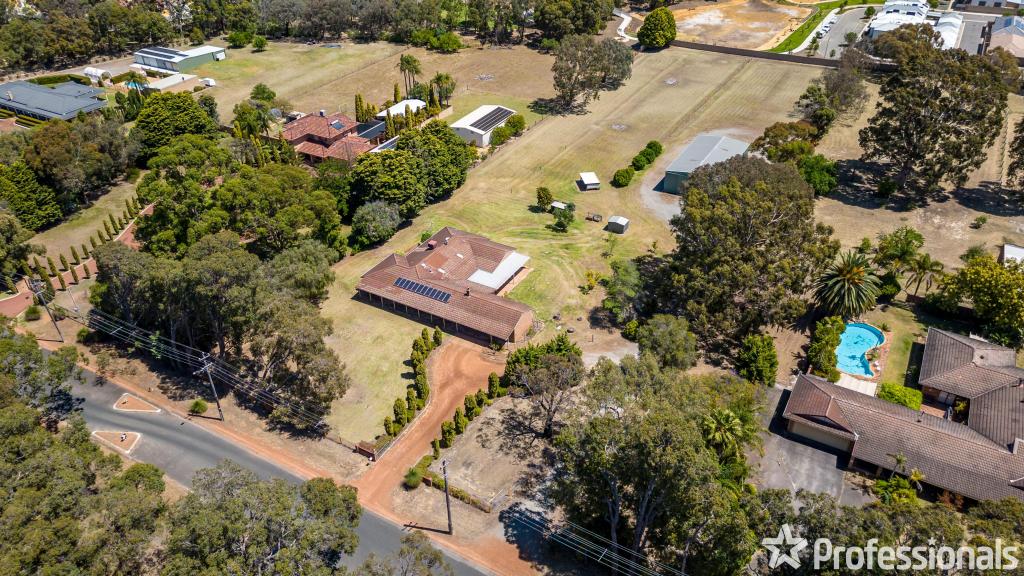 256 Sultana Rd E, Forrestfield, WA 6058