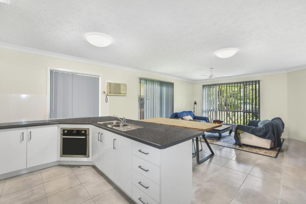 2/19 Gleeson St, Hermit Park, QLD 4812