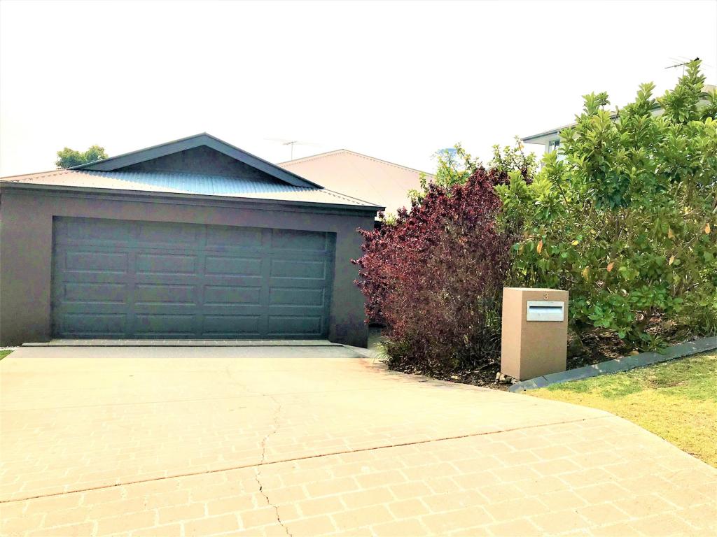 3 Lachlan Dr, Wakerley, QLD 4154