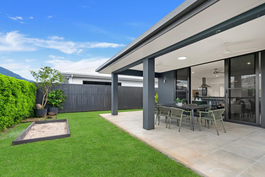 88 Springbrook Ave, Redlynch, QLD 4870