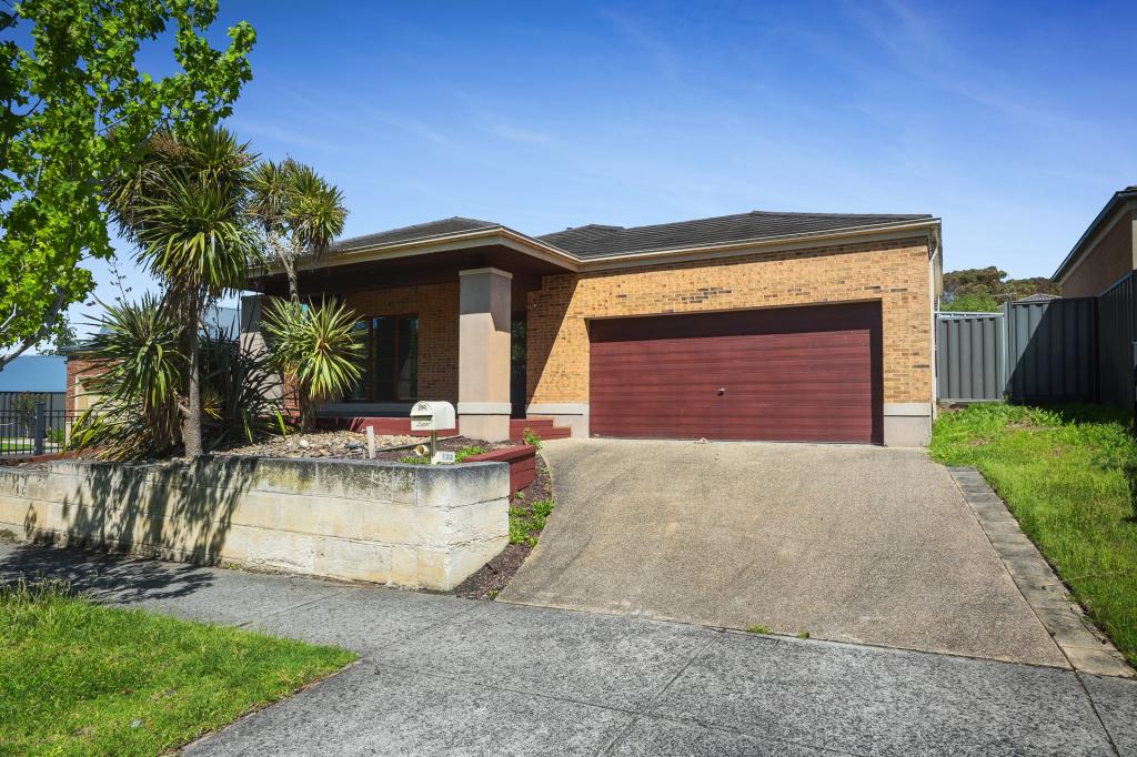 132 Windermere Bvd, Pakenham, VIC 3810