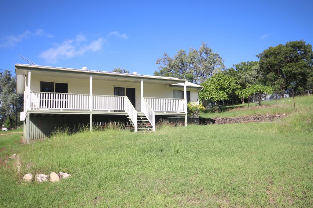 112 Lyons St, Mundubbera, QLD 4626
