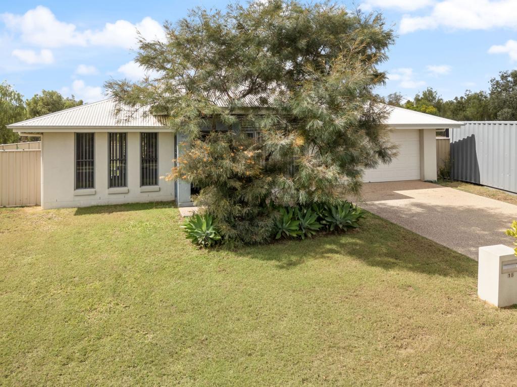 15 Longford St, Emerald, QLD 4720