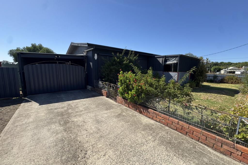 12 Melville St, Culcairn, NSW 2660
