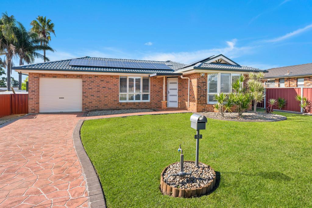 17 Blackwood Way, Albion Park Rail, NSW 2527