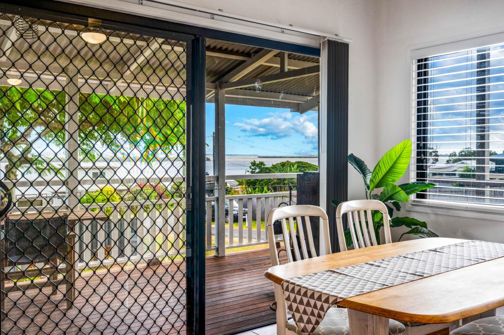 22 Mark Rd, Russell Island, QLD 4184
