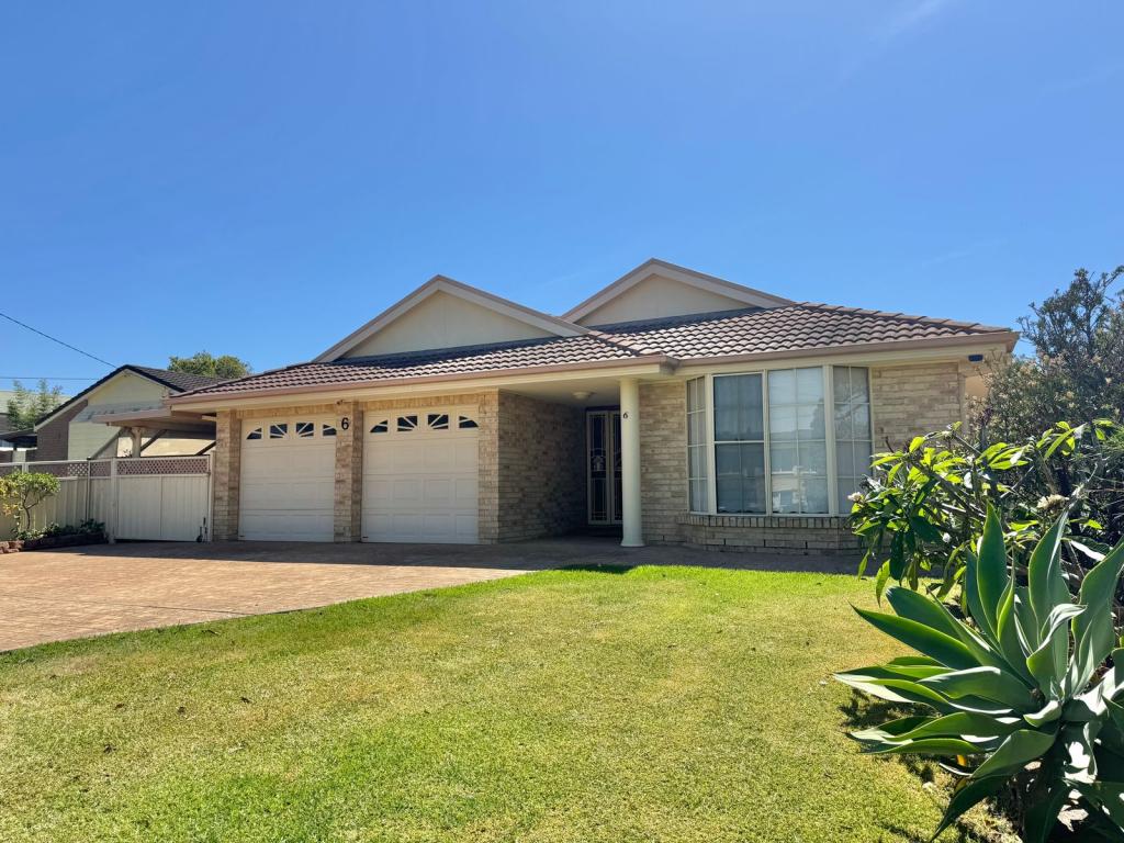 6 PENGUIN HEADS ROAD, CULBURRA BEACH, NSW 2540