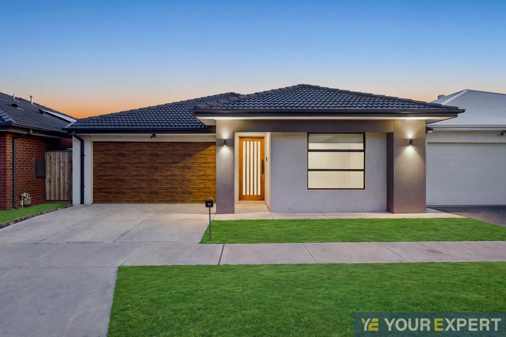 11 TUSSOCK WAY, OFFICER, VIC 3809