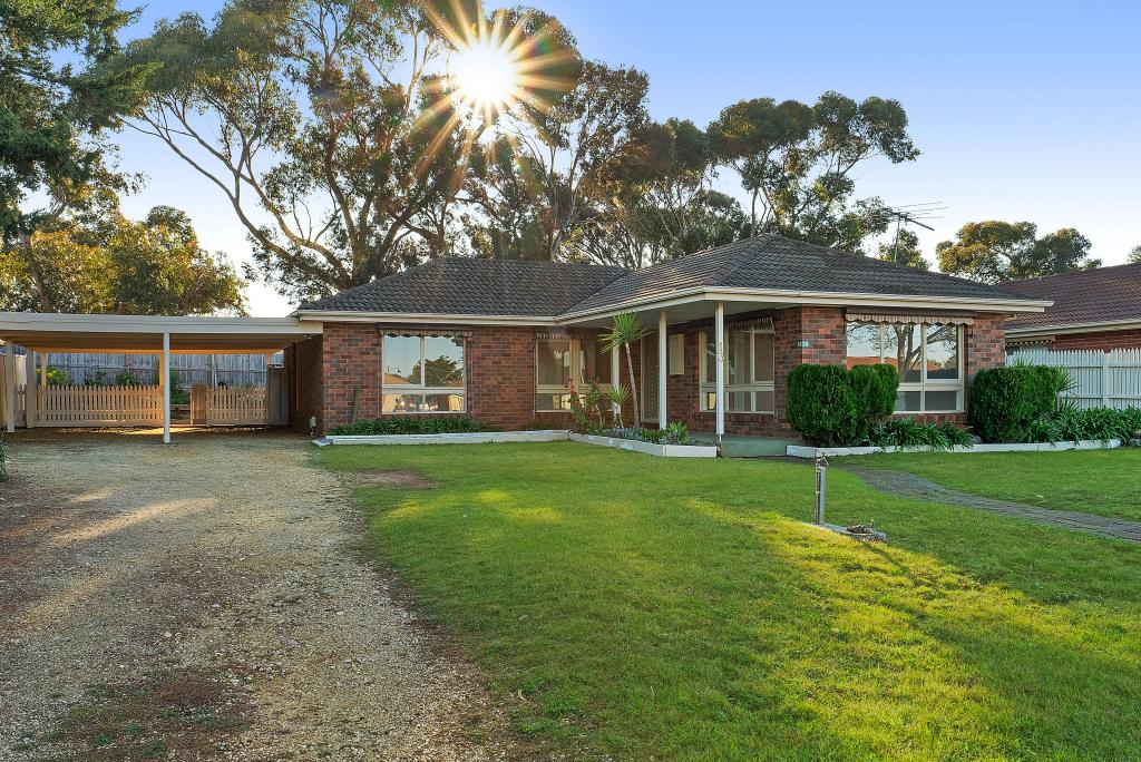 13 Underbank Bvd, Bacchus Marsh, VIC 3340