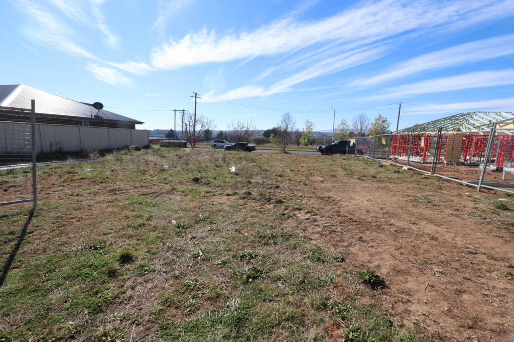Lot 1301 Upfold St, Gormans Hill, NSW 2795