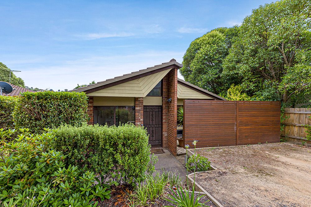 2/60 Yarra St, Heidelberg, VIC 3084