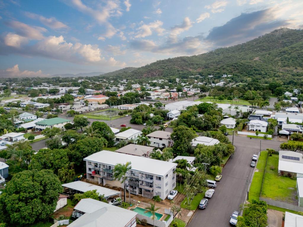 3/11 Vaughn St, West End, QLD 4810