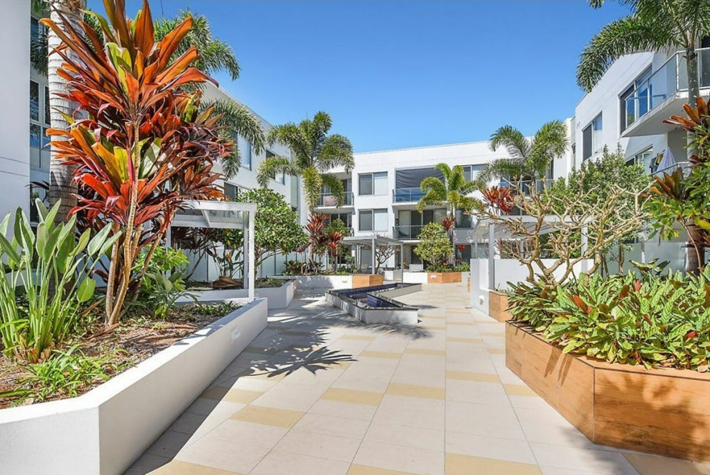 1302/6-8 Waterford Ct, Bundall, QLD 4217
