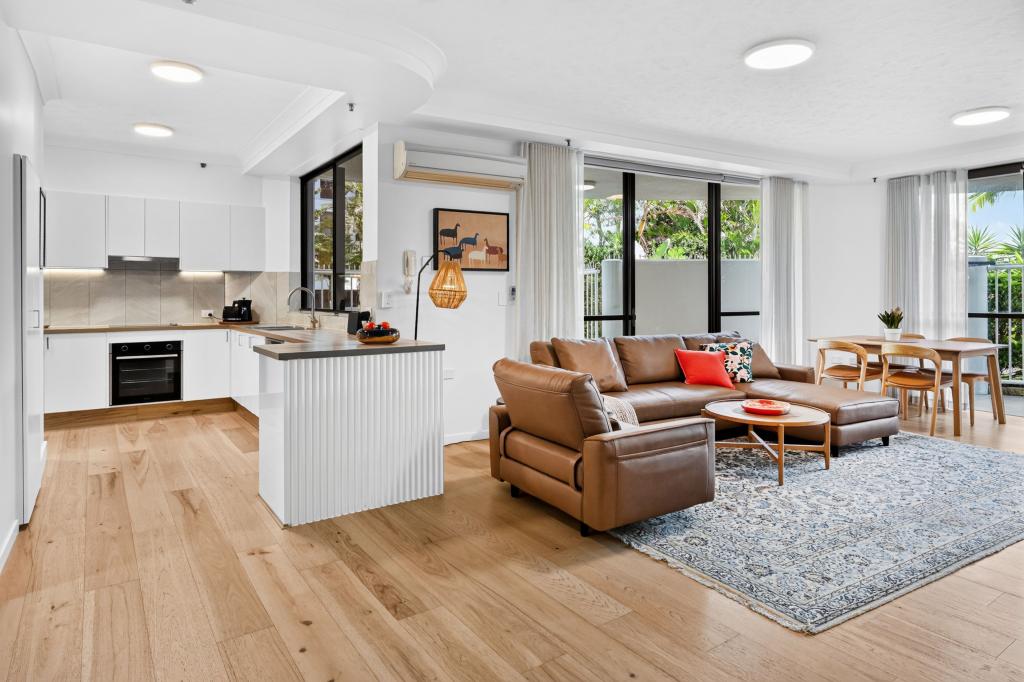 1/3 Cunningham Ave, Main Beach, QLD 4217