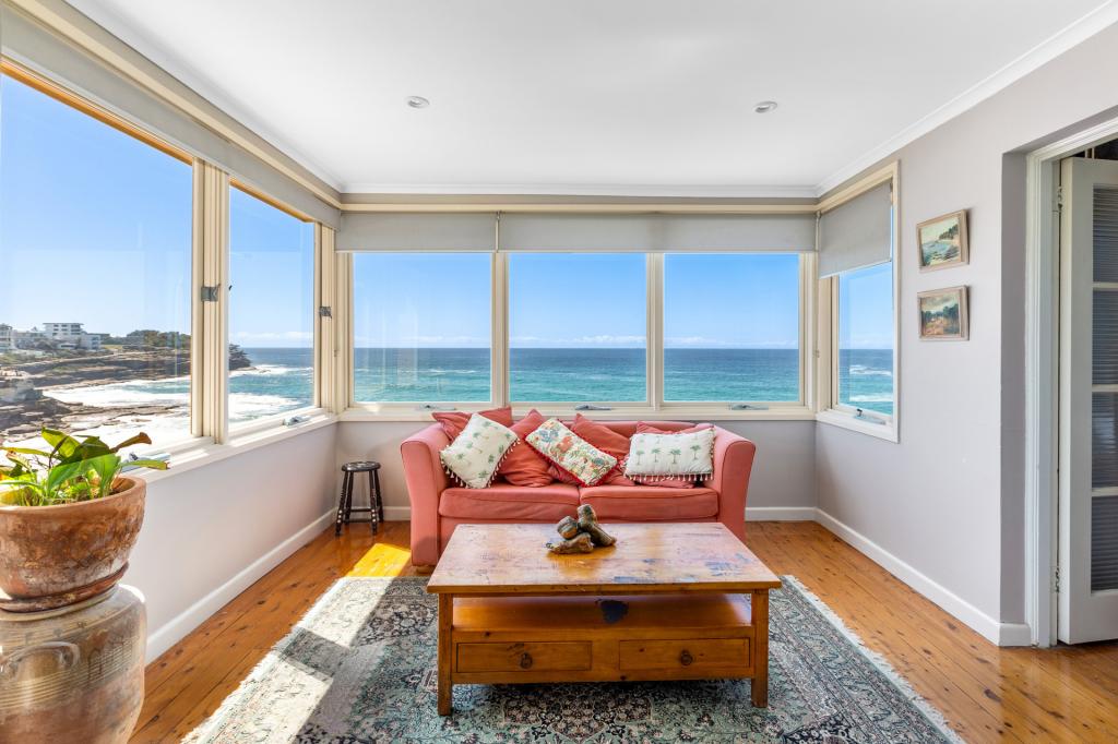 18 Tamarama Marine Dr, Bronte, NSW 2024