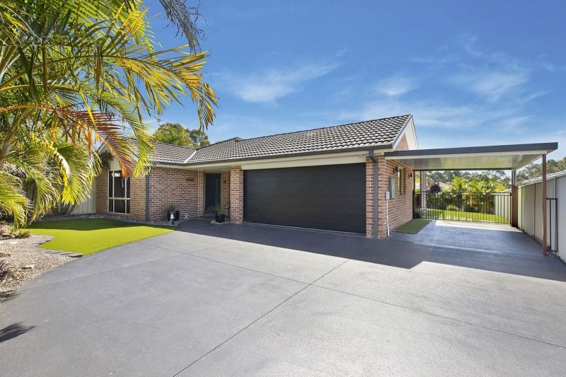 5 Karri Cl, Hamlyn Terrace, NSW 2259