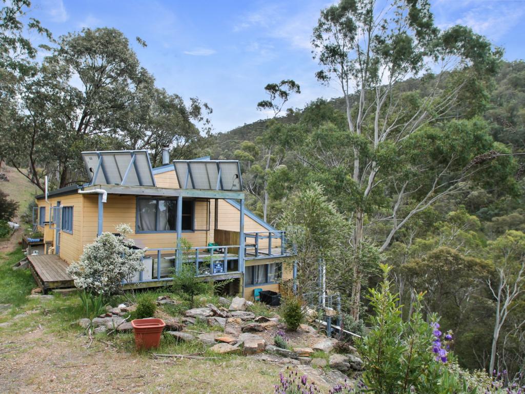 4 Mount Gingee Munji Trk, Omeo, VIC 3898