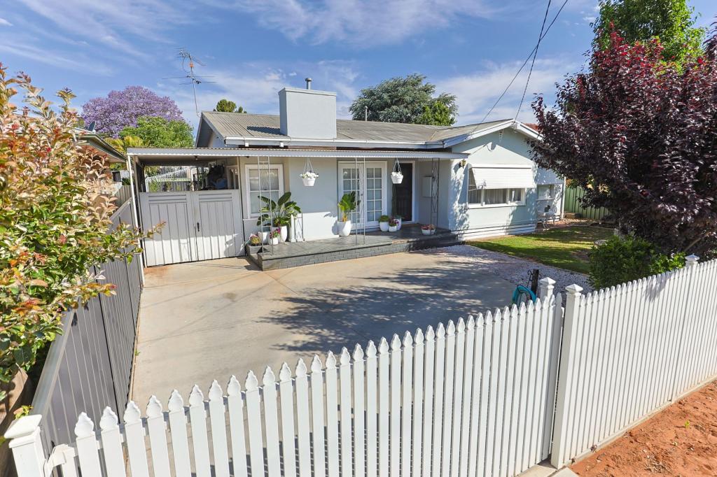 226 WALNUT AVE, MILDURA, VIC 3500