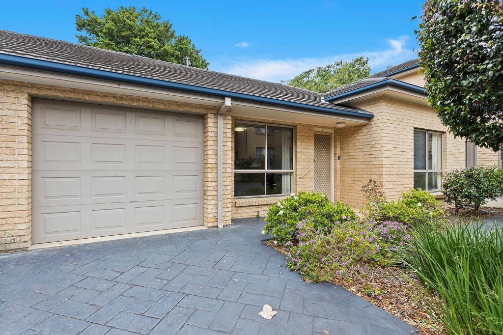 2/14 Raymond Rd, Thirroul, NSW 2515